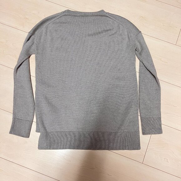Babaton Aritzia Jacobs Lightweight Wool Sweater Oatmeal Sz S - Picture 2 of 11